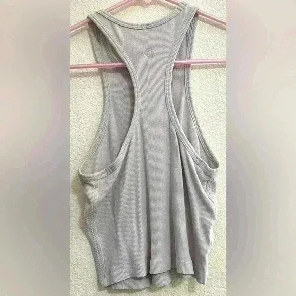 Cropped Racerback Lululemon Tank Top - Picture 5 of 5